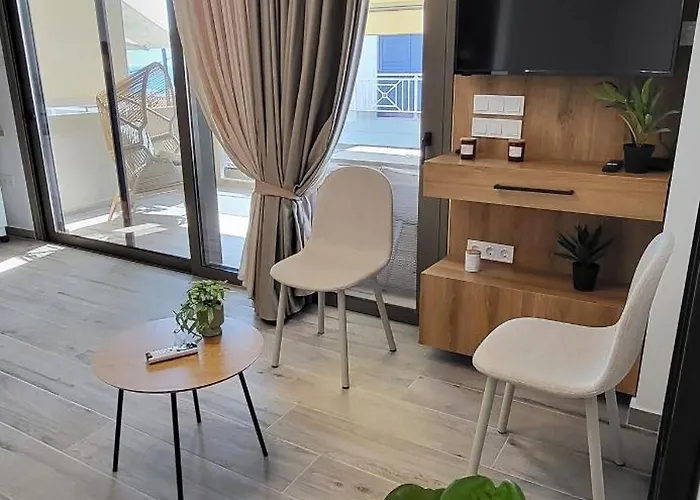 Casa Di Bello - Your Beachside Haven